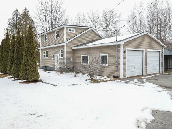 1217 Stillwater Ave, Bangor, ME 04401