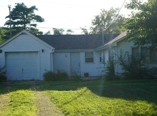 2841 10th St, Rockford, IL 61109