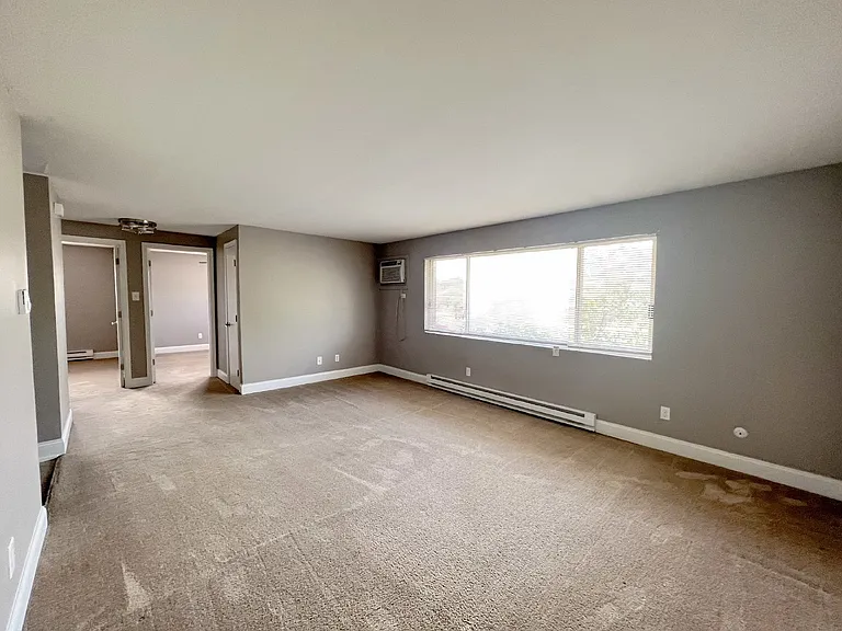1467 Catherine St #1 — Photo 15