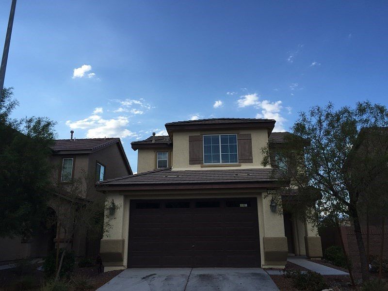 1st image of 1520 Groom Ave