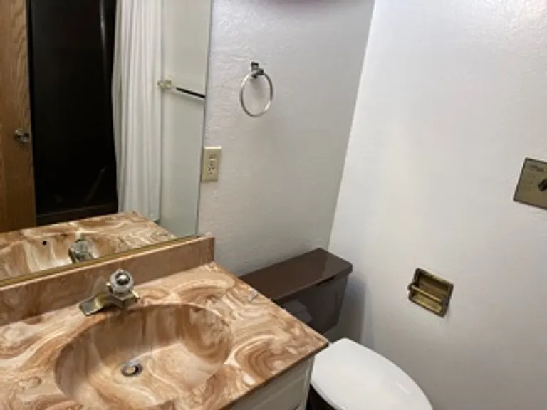 770 Southwood Blvd #11 — Photo 8