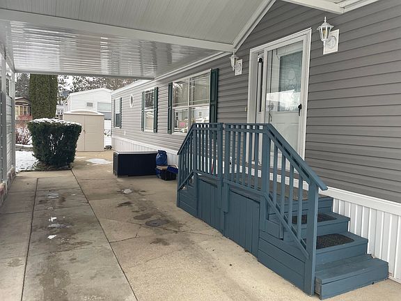 3rd image of 927 W Lake Dr Lot 6