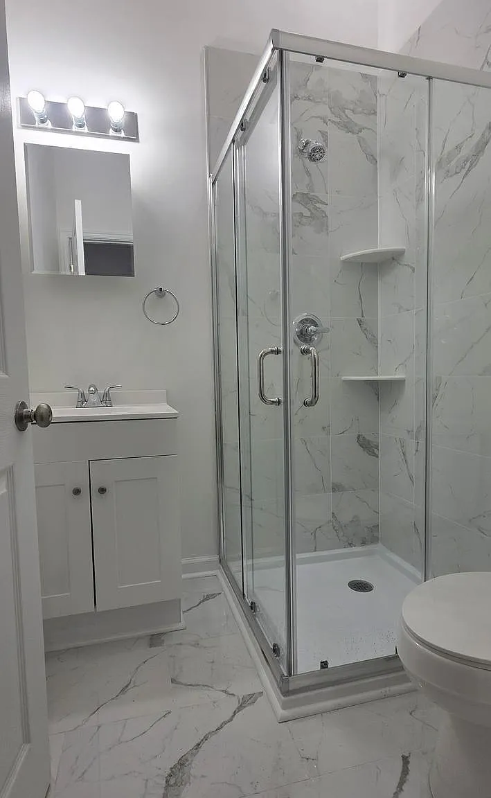 2 bed, 1964 sqft, $1,700 — Photo 4