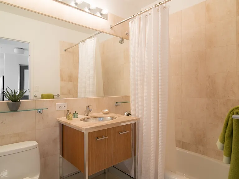 800 6th Ave #19D — Photo 16