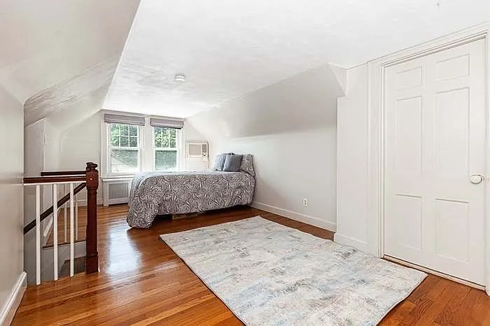 71 Lake St #3 — Photo 2