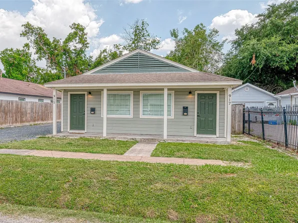 917 Adele St, Houston, TX 77009