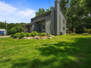 40 Addy Dr, Bristol, RI 02809