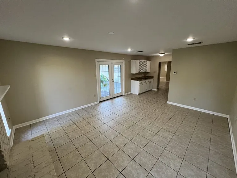 3280 Crestaire Dr — Photo 12