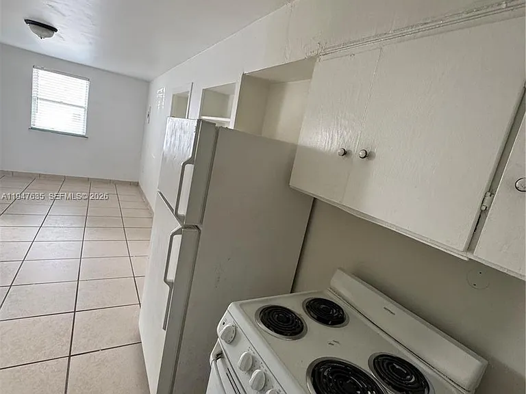 921 N 17th Ct #925 — Photo 9