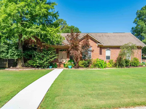 202 Bryan Paul St, Hot Springs, AR 71901