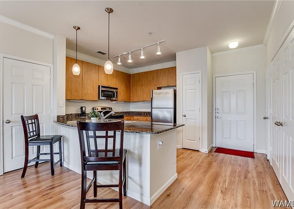 1st image of 1901 5th Ave E Unit 2301