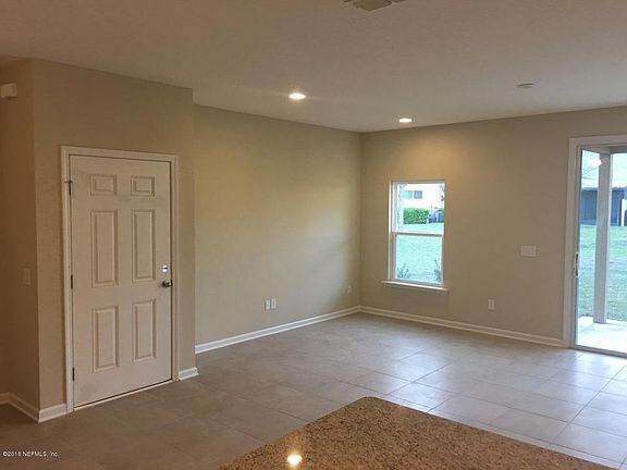4th image of 3670F Creswick Cir