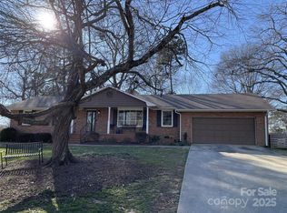 102 General Bragg St, Stanley, NC 28164