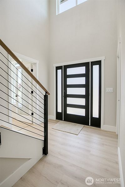 2nd image of 1408 Grays Point Lane