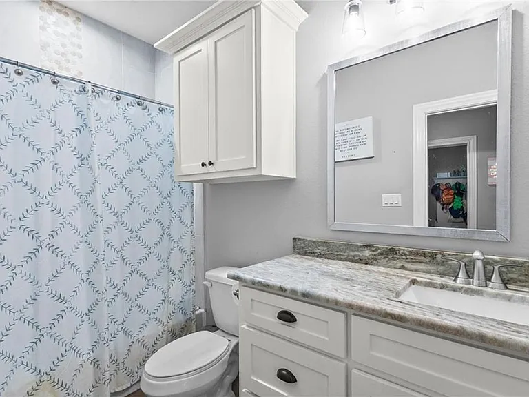 6730 Keyan Dr — Photo 6
