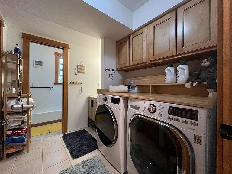1195 NW 122nd Ave — Photo 54