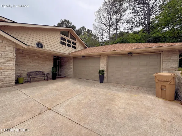 332 Southshore Dr, Greenback, TN 37742
