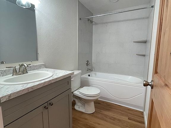 5th image of 760 11th St #1