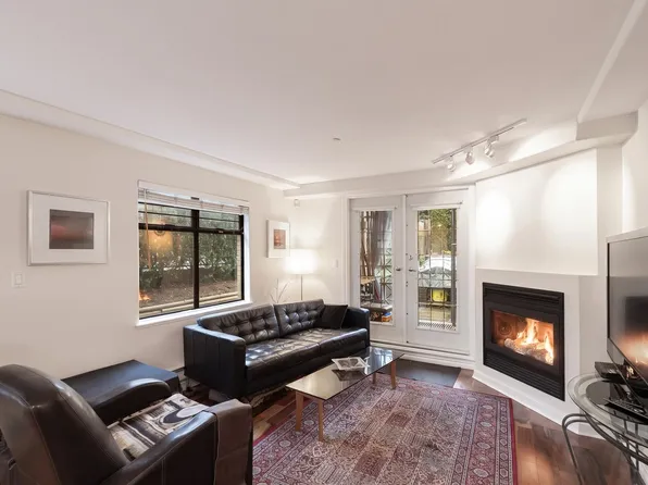 2829 Ash St #101, Vancouver, BC V5Z 4P5