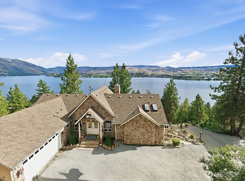 4th image of 7371 Ridgeview Drive