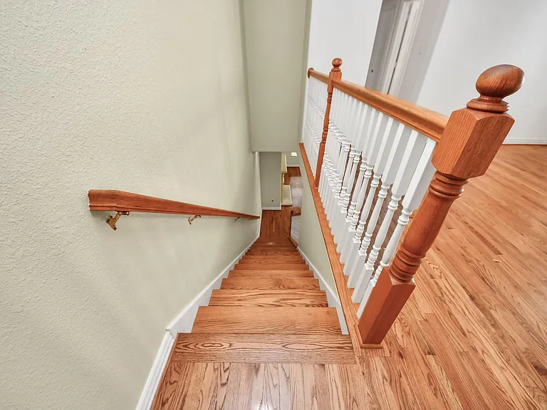 605 W Polk St #B — Photo 22