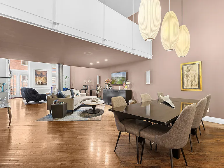 121 W 20th St #2D — Photo 4