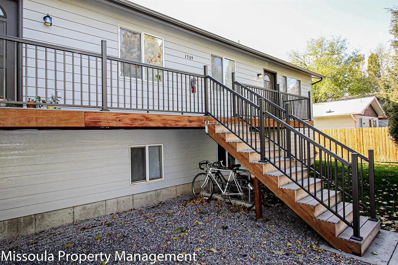 1509 S 10th St W — Photo 1