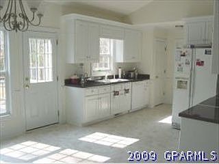 4th image of 782 Edenbrook Dr