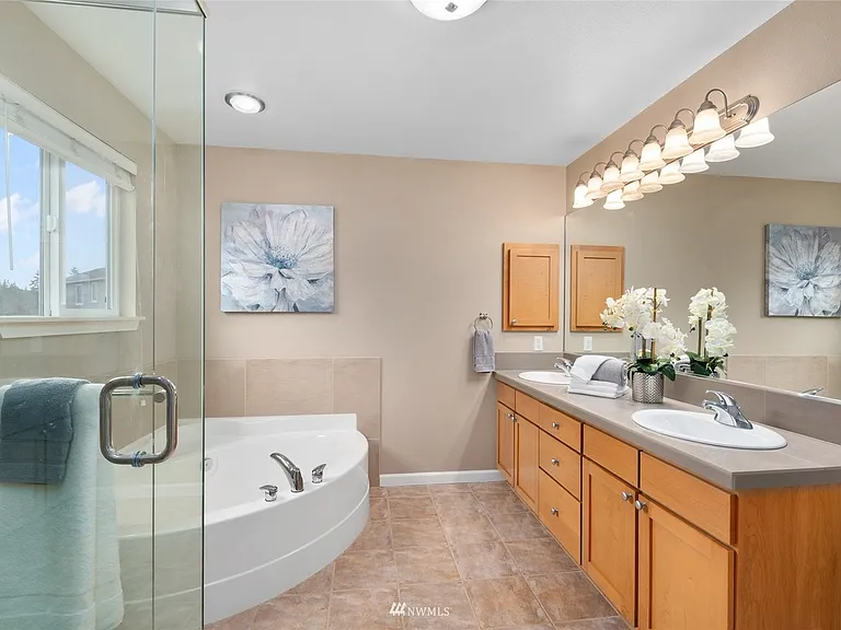 2124 146th Pl SW — Photo 11