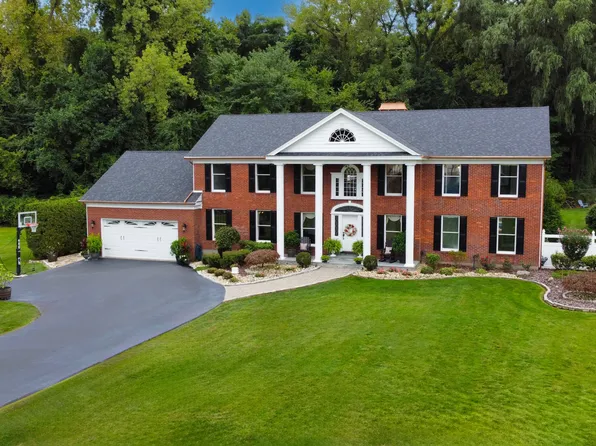 33 Bay Roc Road, Wethersfield, CT 06109