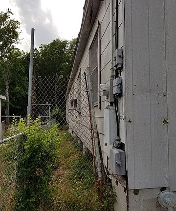 3rd image of 2503 Dahlgreen Ave