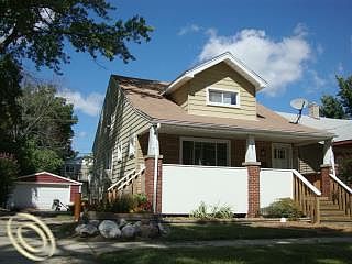 1st image of 301 E Saratoga Ave