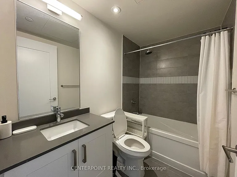 99 John St #1601 — Photo 22