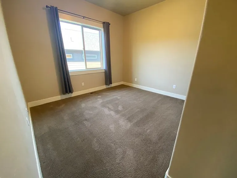 2375 Majestic Rdg — Photo 11