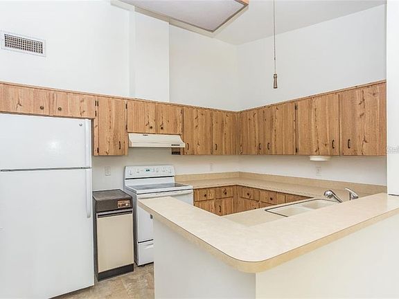 5th image of 5857 Blue Dahlia Way #14