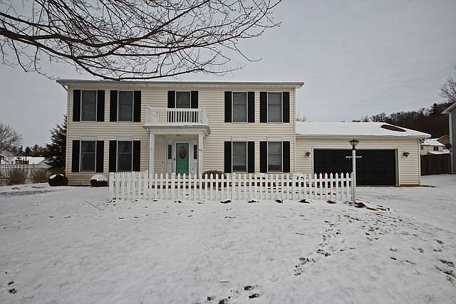 1st image of 41 Bunting Ct