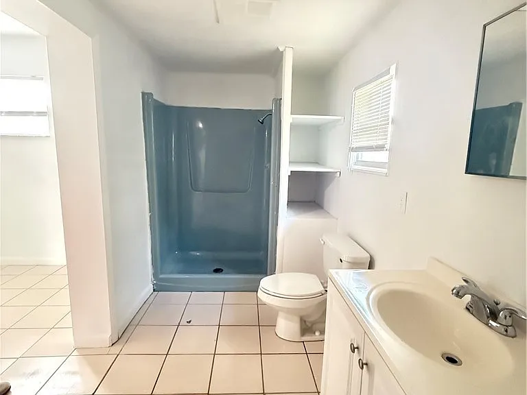 21422 Kenyon Ave — Photo 6
