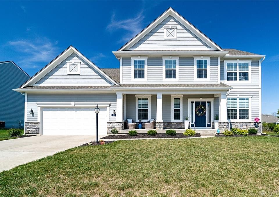 1st image of 901 Sweeney Dr