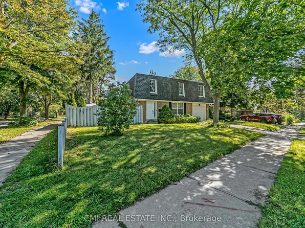 39 Brightway Cres, Richmond Hill, ON L4C 5A1