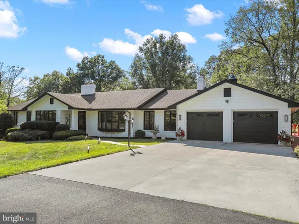 249 Mineral Springs Dr, Front Royal, VA 22630