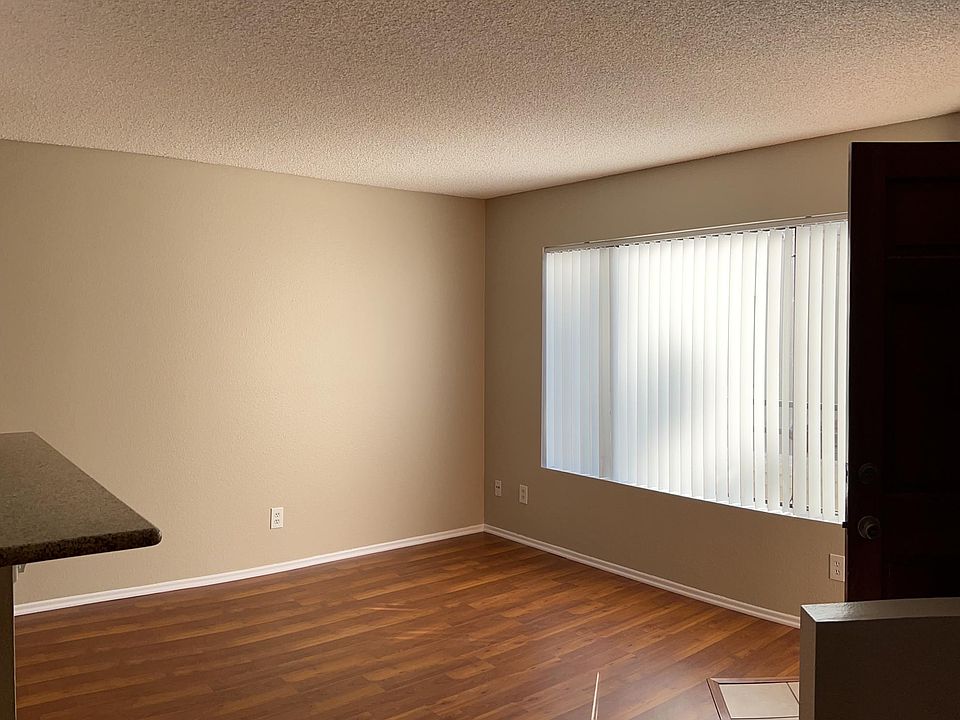 1st image of 1243 Stanley Ave