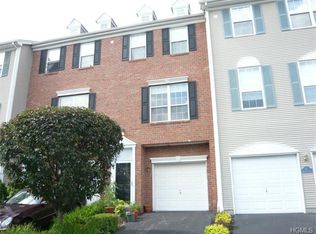 63 Meadow Ln, Nanuet, NY 10954