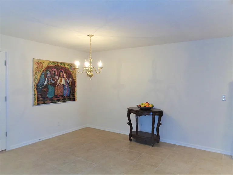 1636 Pointe West Way — Photo 21