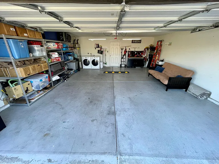 6360 Tamarisk Ave — Photo 18