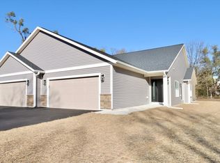 2241 S Haborn Dr, Beloit, WI 53511