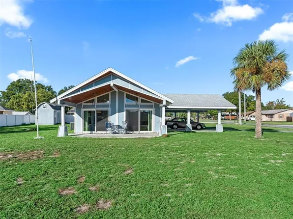 33445 Picciola Dr, Fruitland Park, FL 34731