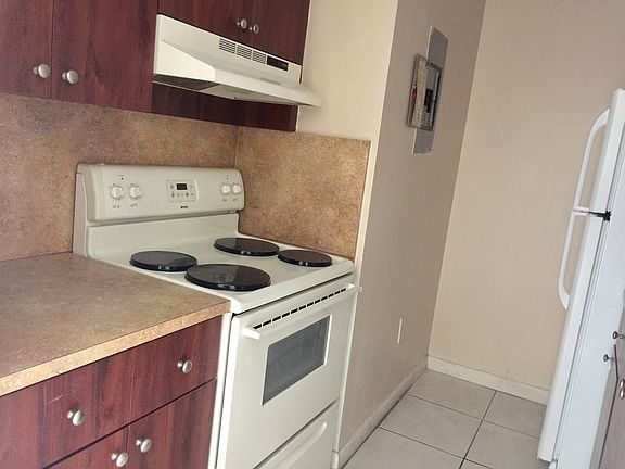 3rd image of 7429 SW 152nd Ave APT 106