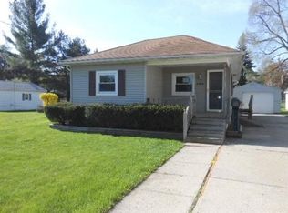 706 E Cass St, Saint Johns, MI