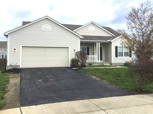 210 Cherry Tree Ln, Commercial Pt, OH 43116