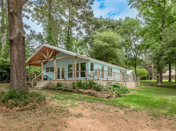 110 N Bailey St, Trinity, TX 75862